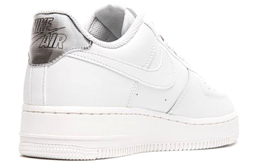Кроссовки Nike Air Force 1 Essential (Женская размерная сетка)