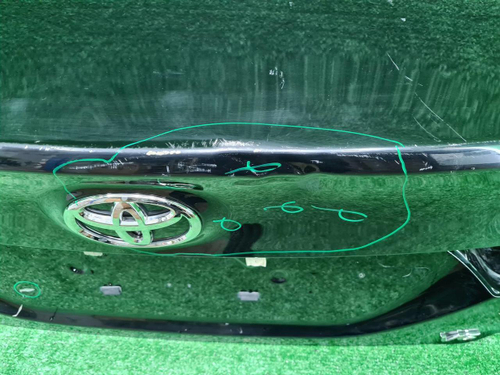Крышка багажника Toyota Camry xv70 (2017-н.в.)