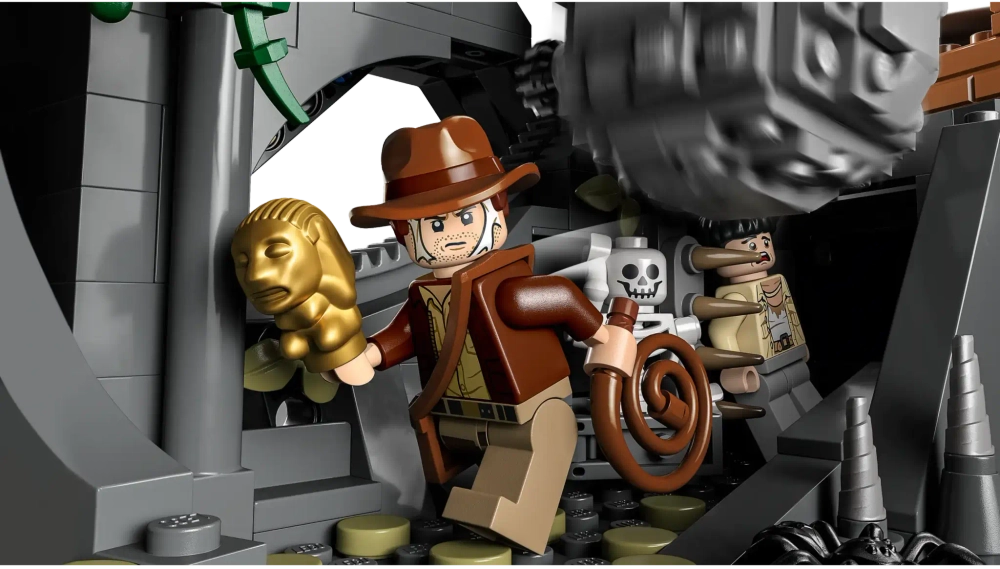 Конструктор LEGO Indiana Jones 77015 Храм Золотого идола