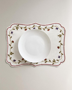 ZARA HOME СЕРВИРОВОЧНАЯ САЛФЕТКА С ЦВЕТОЧНОЙ ВЫШИВКОЙ, ЗЕЛЕНЫЙ