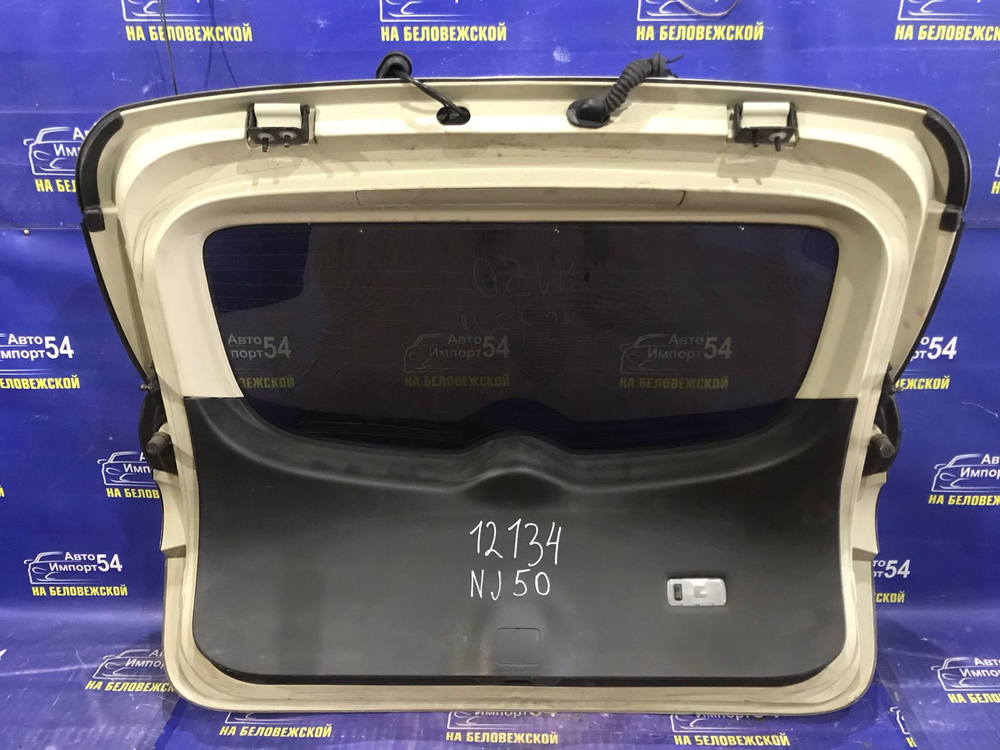 Дверь пятая NISSAN SKYLINE CROSSOVER 2009-2016