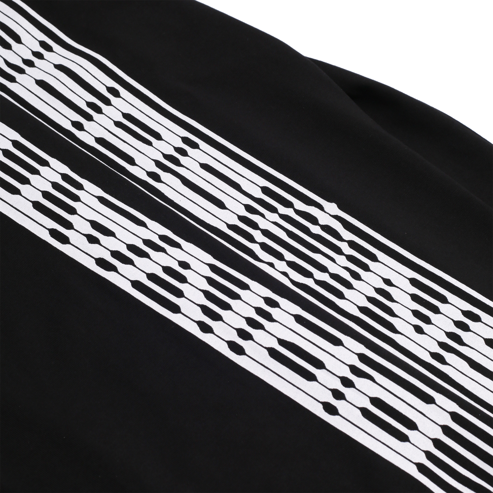 "GUNMASSIVE" LONGSLEEVE