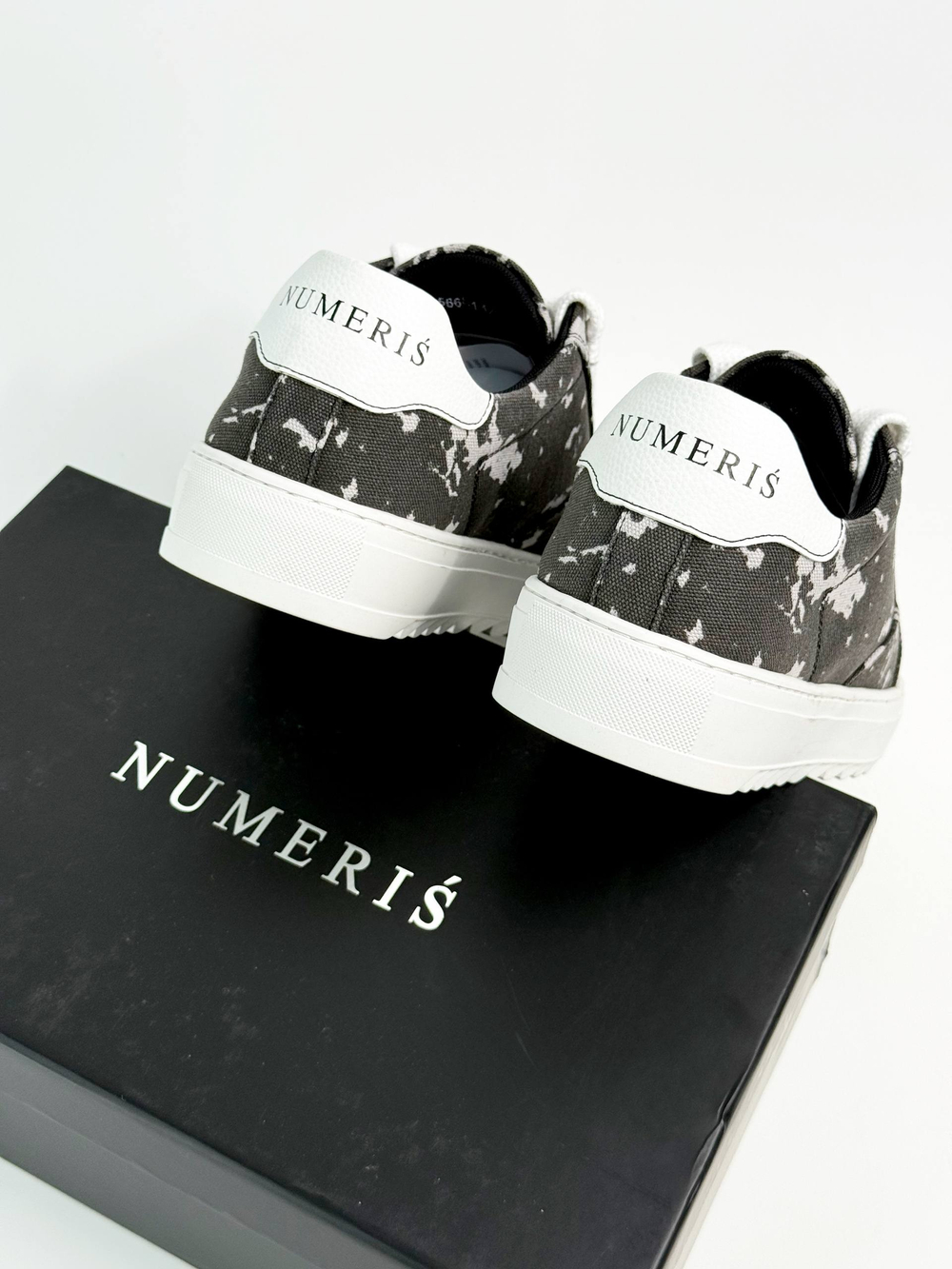 Кроссовки Numeris Atelier #B186 (сер.)