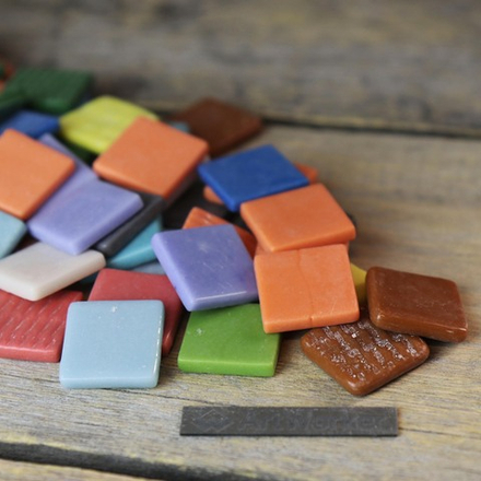 Стеклянная мозаика разных цветов Flory24 Mix, 24х24х5 мм, 600 гр