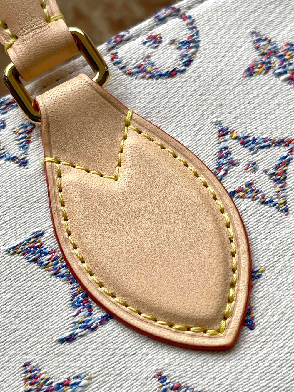 Louis Vuitton Onthego MM