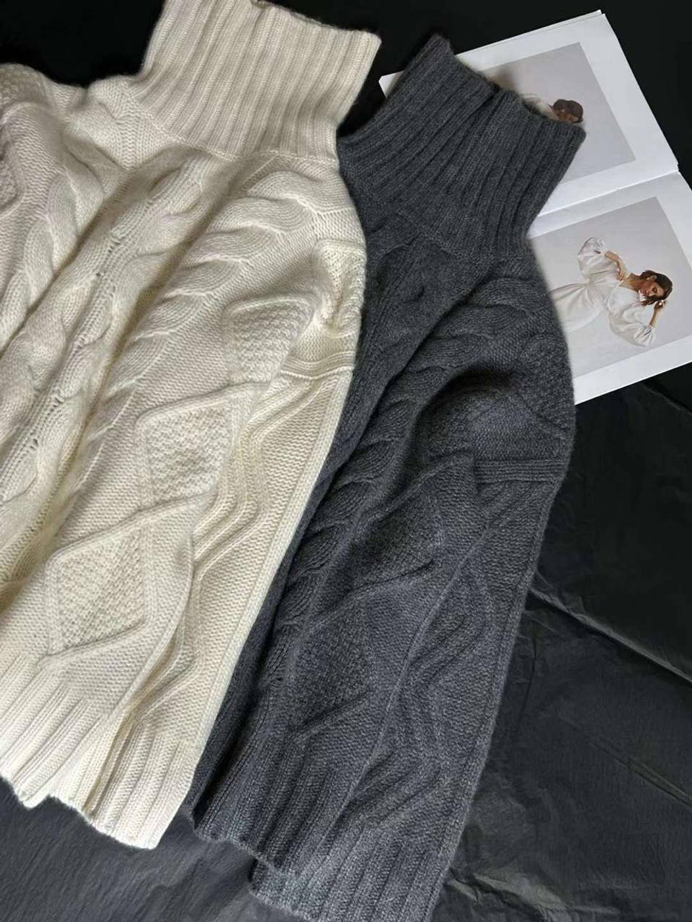 Свитер Brunello Cucinelli