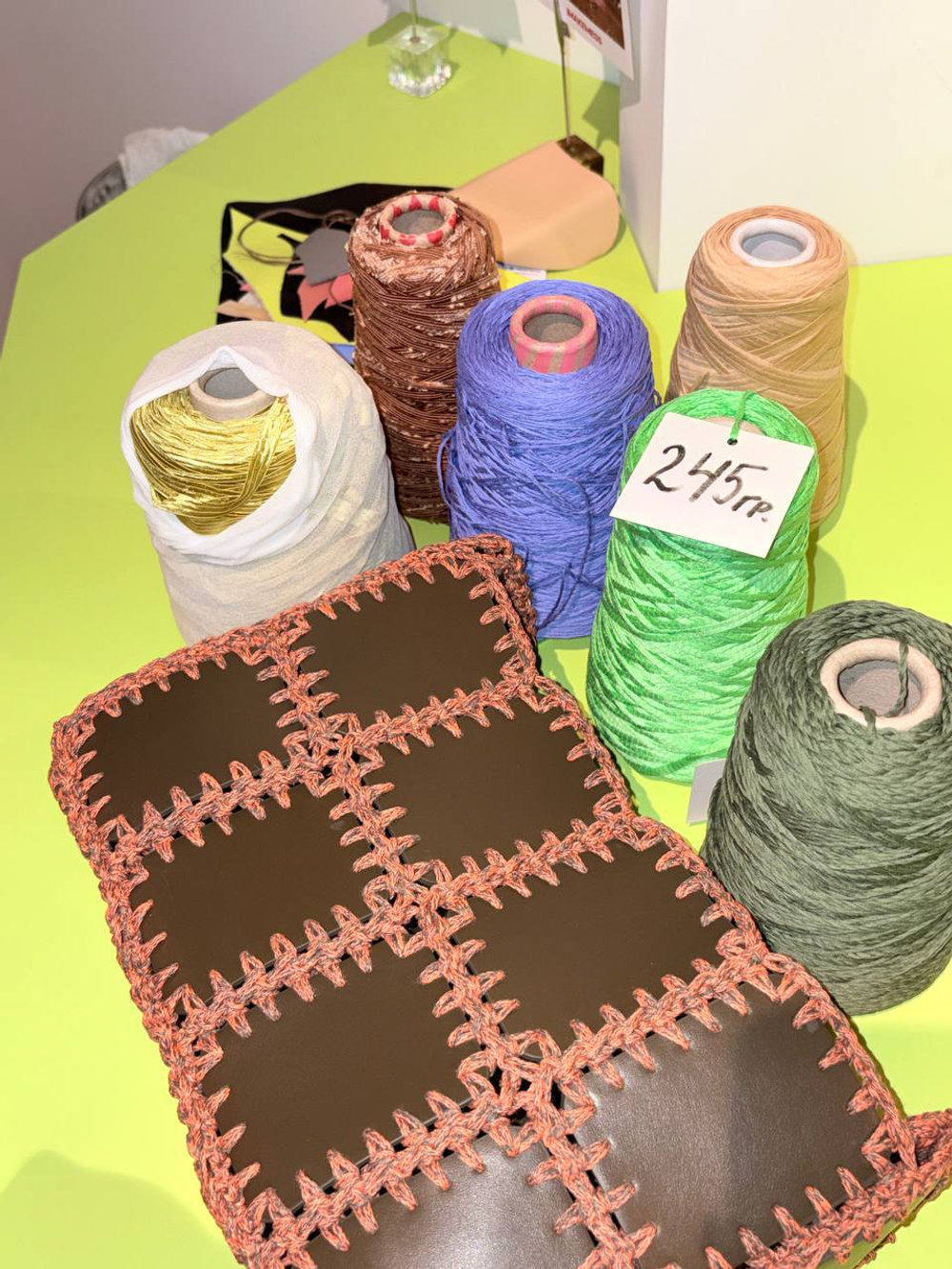 SAMPLE SEVA KHAKI/ORANGE M