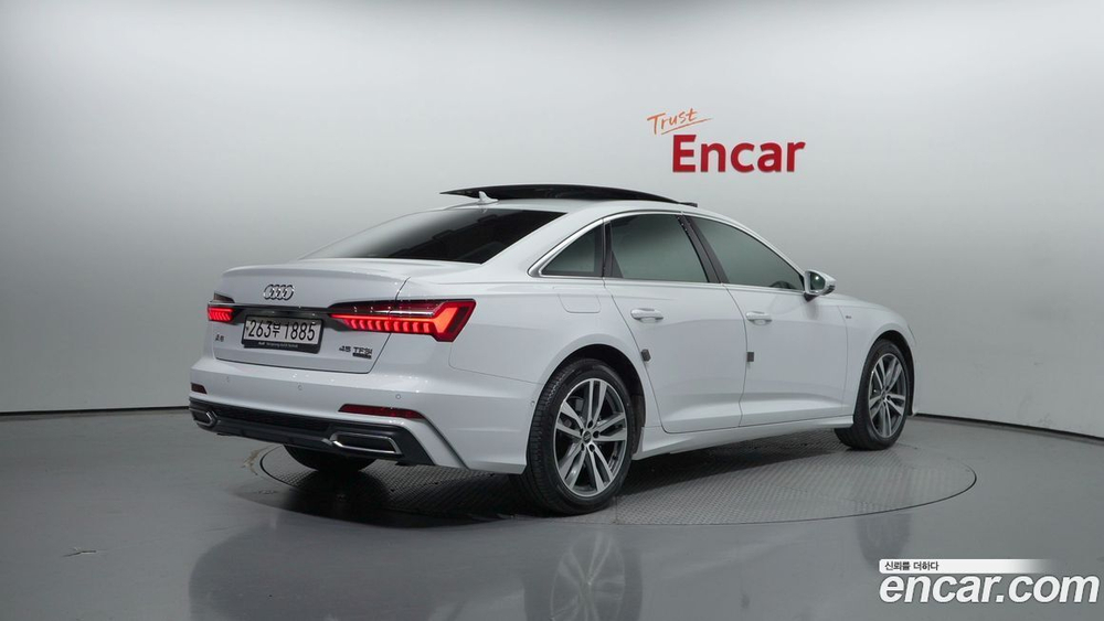 Audi A6 (C8) 45 TFSI Premium (10.2021)