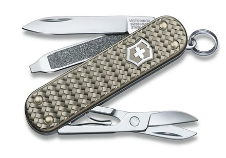 Мультитул Нож Victorinox 0.6221.4031G Classic Precious Alox