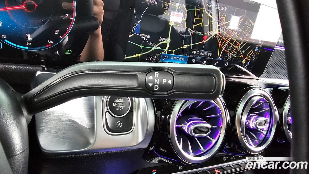 Mercedes-Benz GLB-Class X247 GLB250 4MATIC (10.2020)