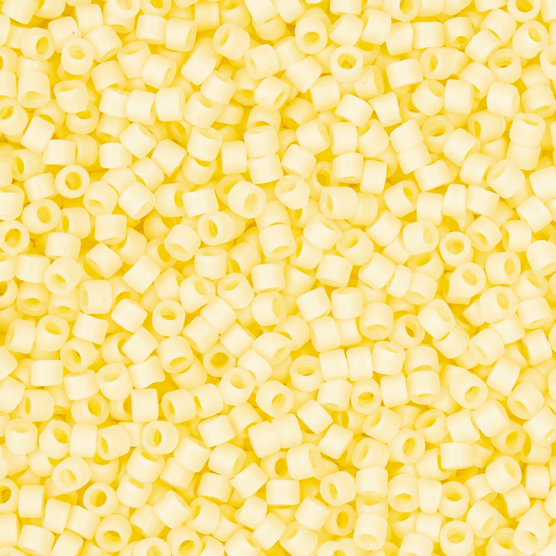 Японский бисер TOHO Treasure (№142F), жемчужный матовый