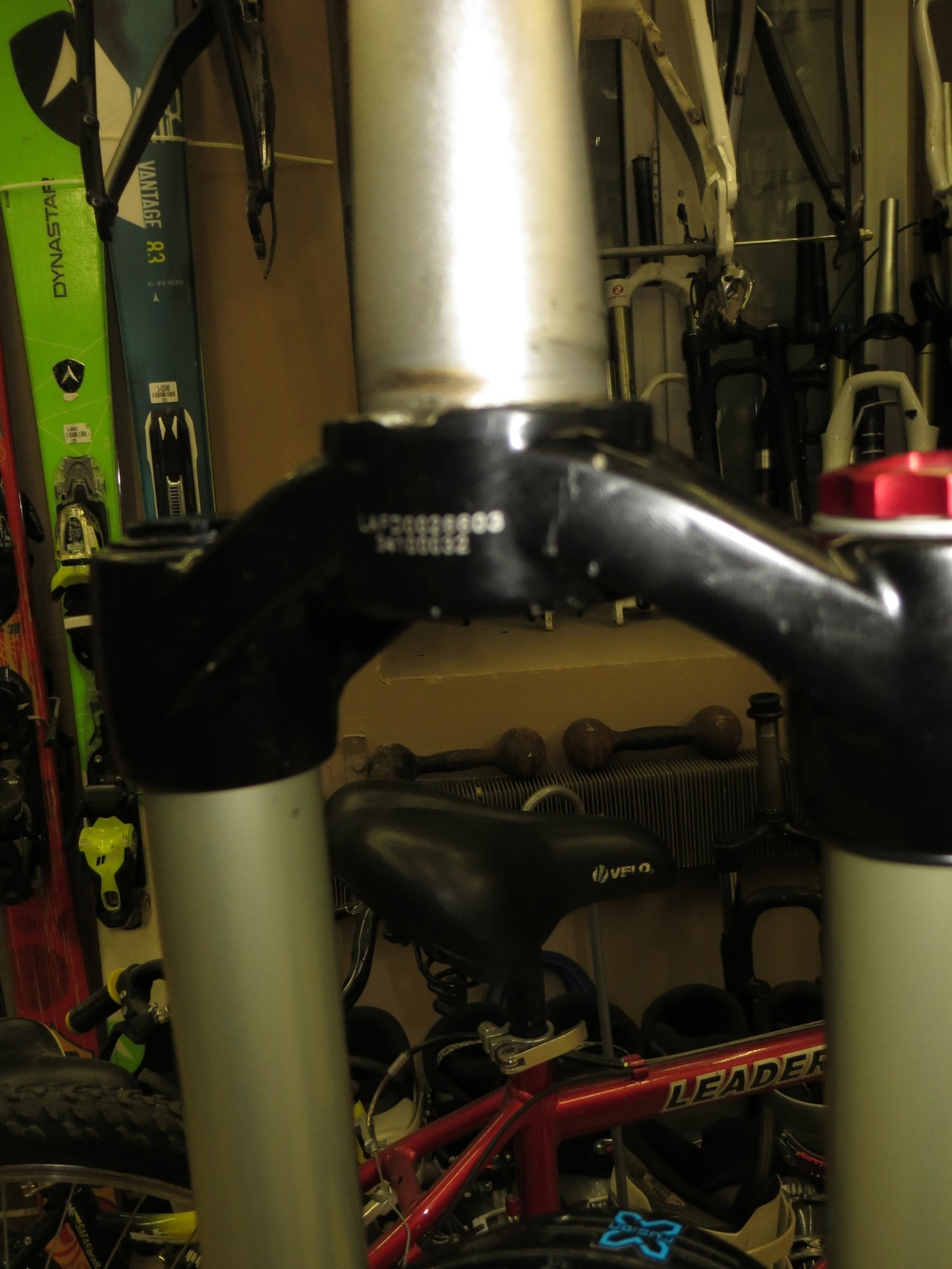 Вилка X-Fusion Vengeance R Coil Spring