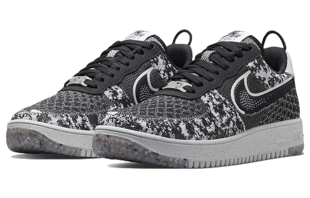 Кроссовки Nike Air Force 1 07 Big Swoosh