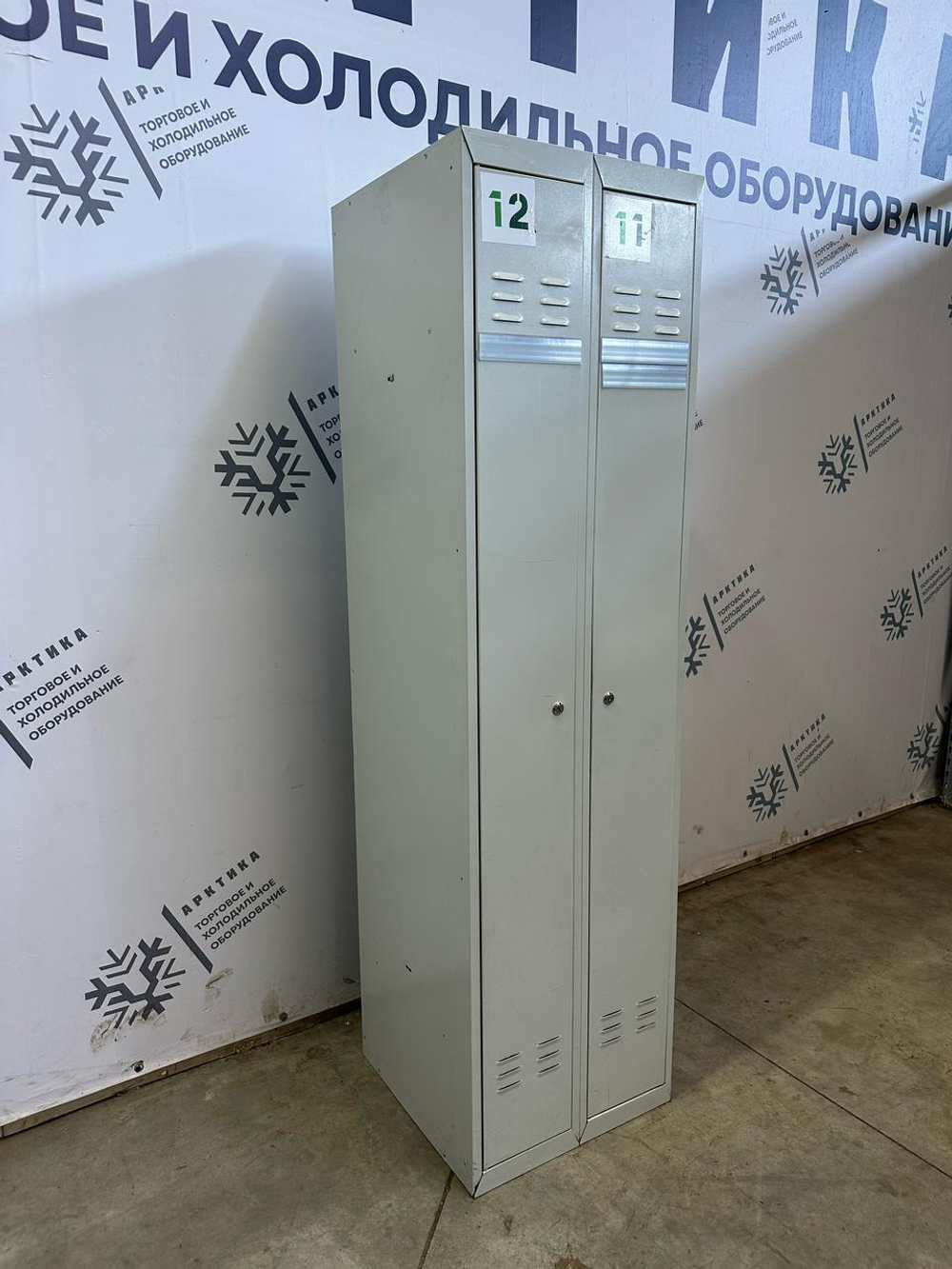 Шкаф металлический для переодевания