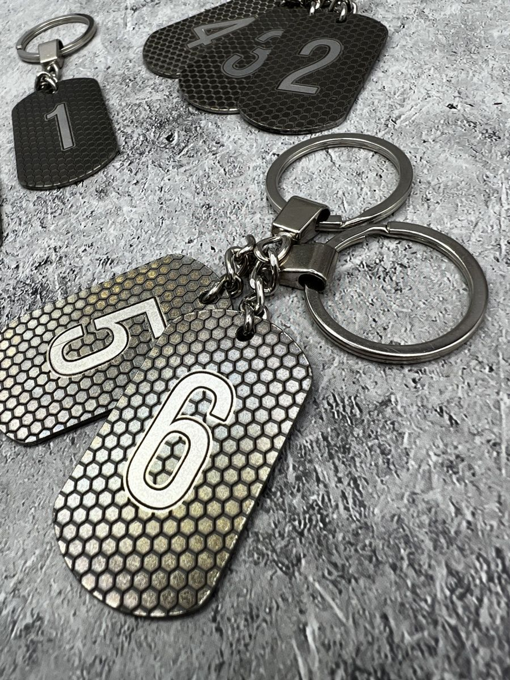 Номерки на ключи металлические