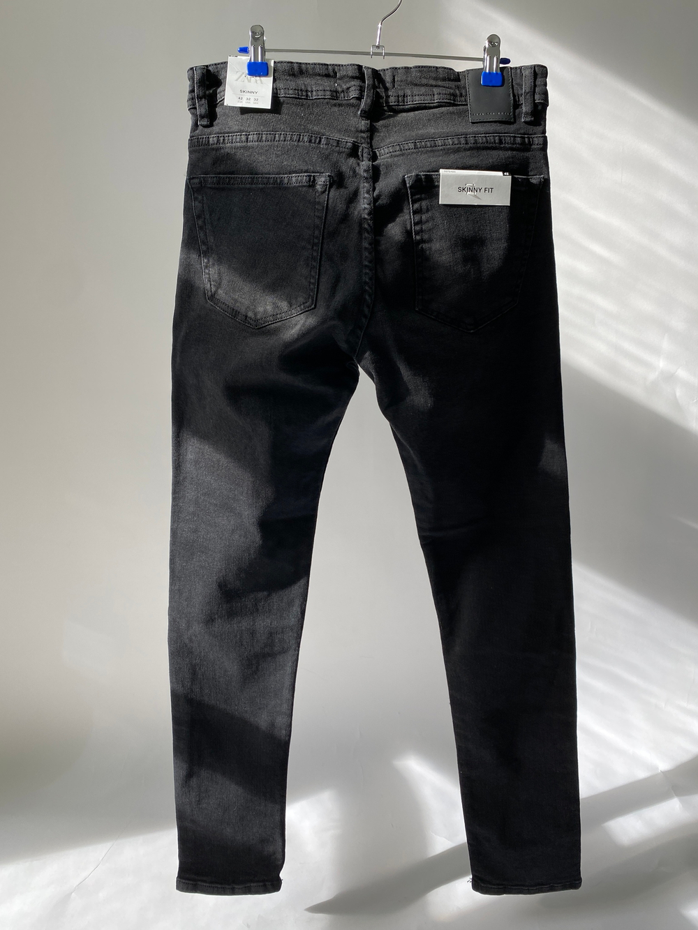 Джинсы Zara