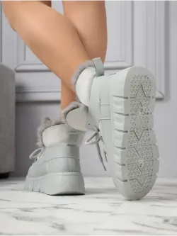 Зимние ботинки на платформе