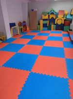 Модульное напольное покрытие ПВХ для детских игровых зон, 100х100х1,5 см