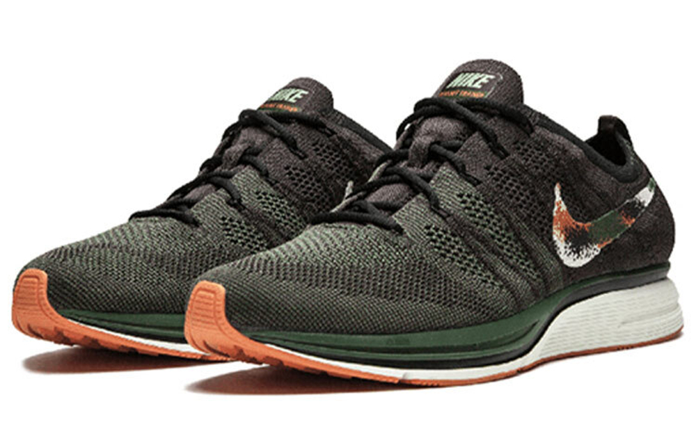 Кроссовки Nike Flyknit Trainers