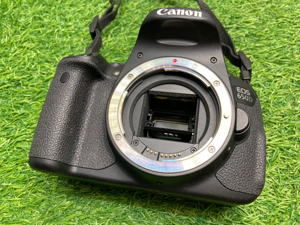 Canon 650D Kit 18-55mm 3.5-5.6 lll 500 кадров