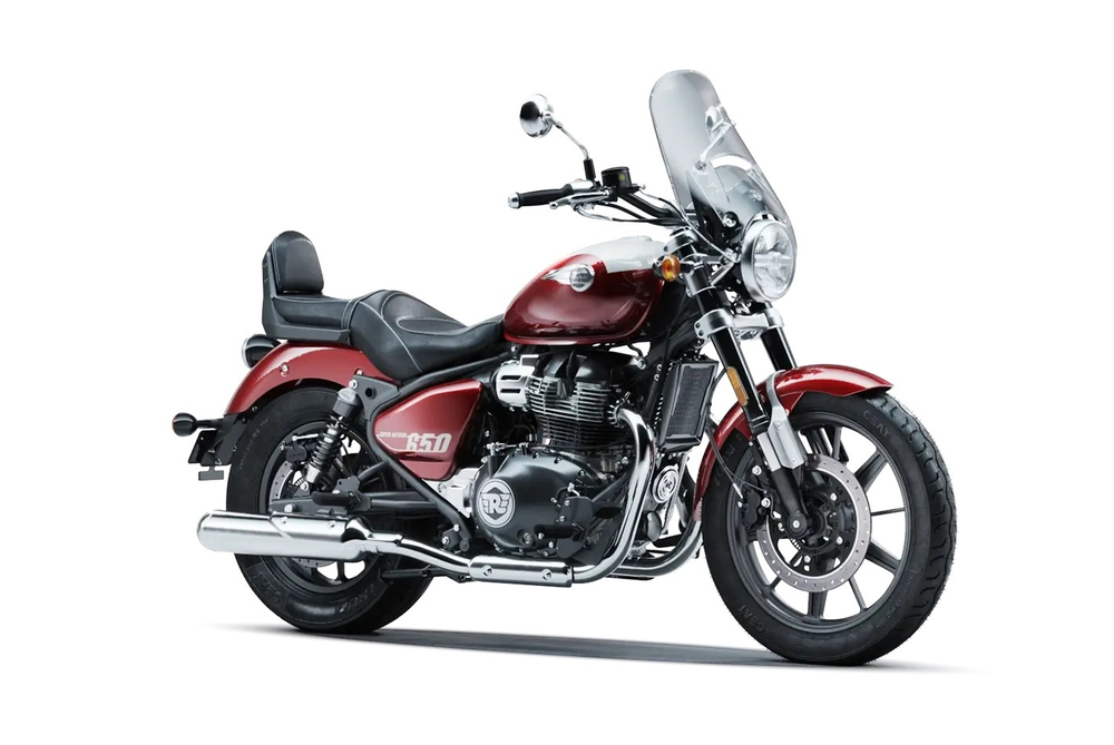 Royal Enfield Super Meteor 650 Celestial Red (Tourer / Premium)