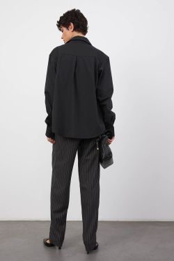 Свободная базовая рубашка из хлопка цвета антрацит