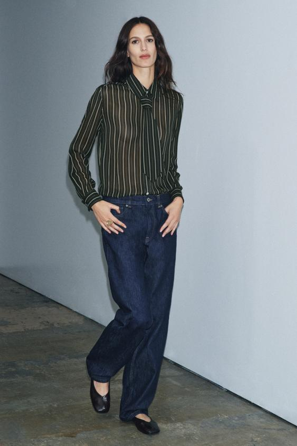 ZARA ДЖИНСЫ ZW COLLECTION ПРЯМОГО КРОЯ С ВЫСОКОЙ ПОСАДКОЙ, СИНИЙ