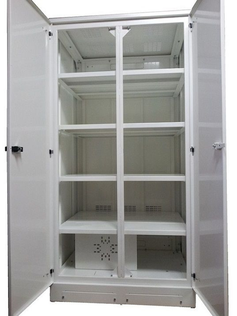 Батарейный кабинет Makelsan Batt. 55Ah, in 900 mm cabinet (744V)