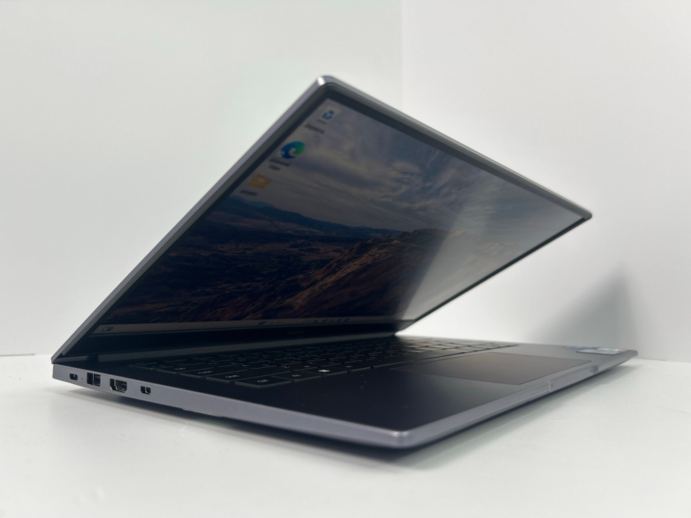 Ноутбук HUAWEI MateBook B3-420(NDZ-WFH9A) 14"/Intel Core i5 1135G7/RAM 16 GB/SSD 512 GB/Intel Iris Xe graphics/1920x1080/IPS/Windows 11/Подсветка кл-ры: LED/серый. Состояние: B1