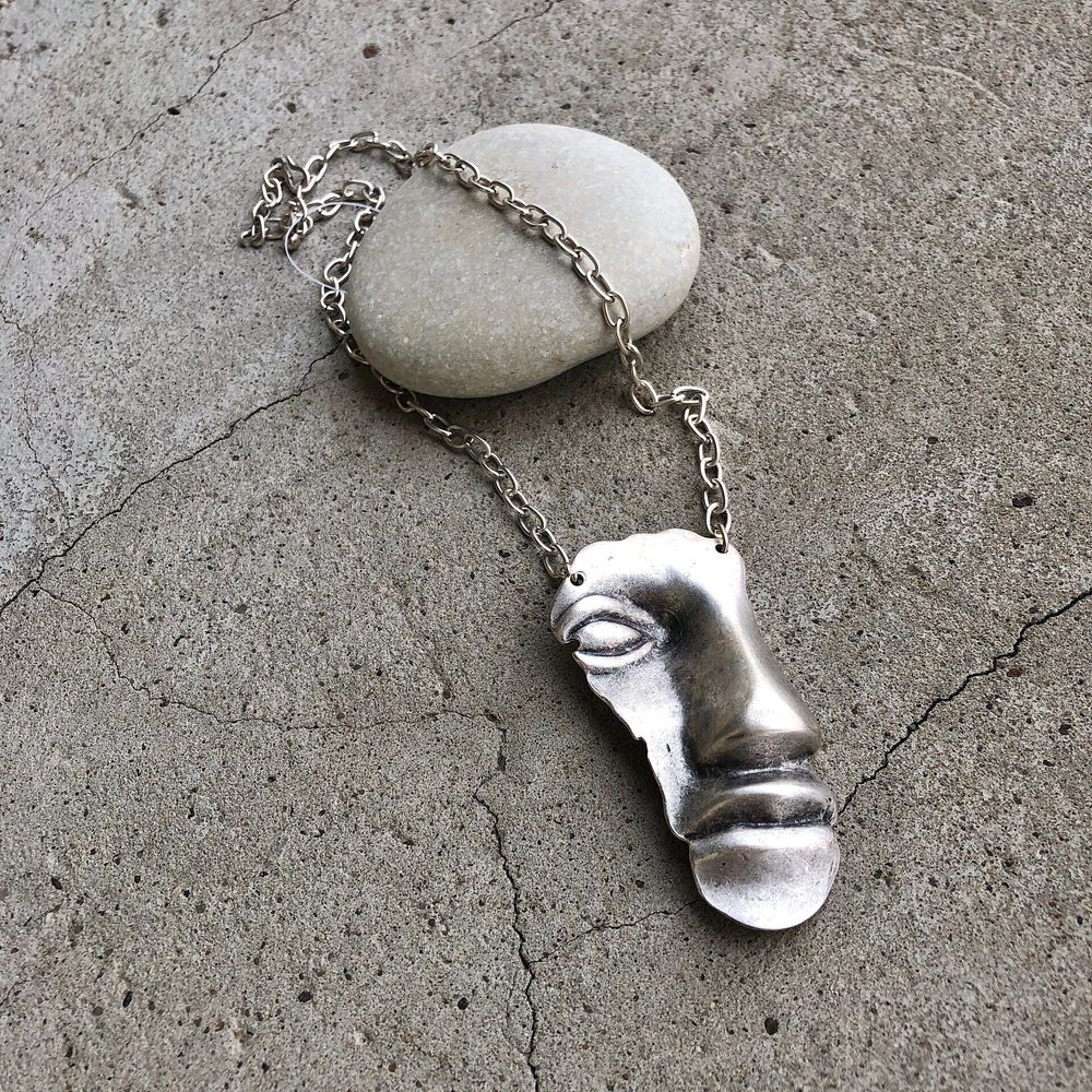 Кулон Dali на цепочке Кулон Dali на цепочке