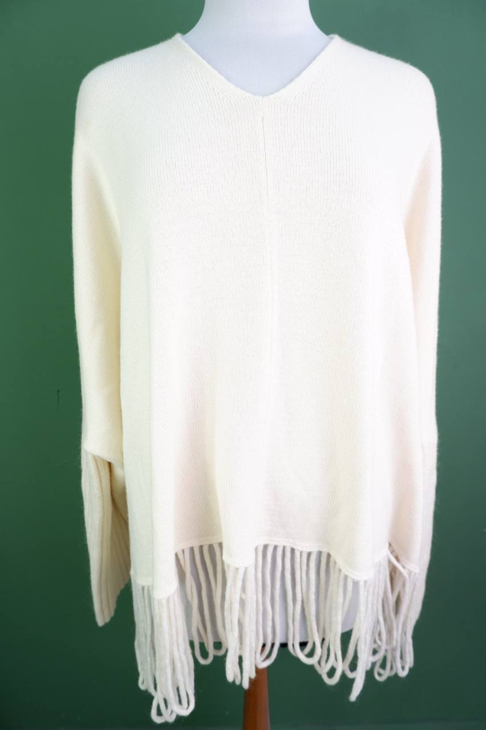 Джемпер Karton стильный, визуально на 56 размер