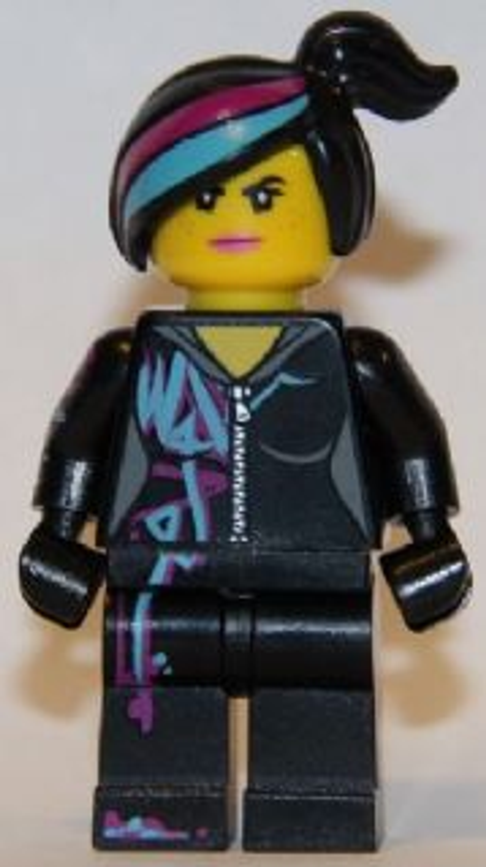 Минифигурка LEGO tlm083 Люси (дикарка)