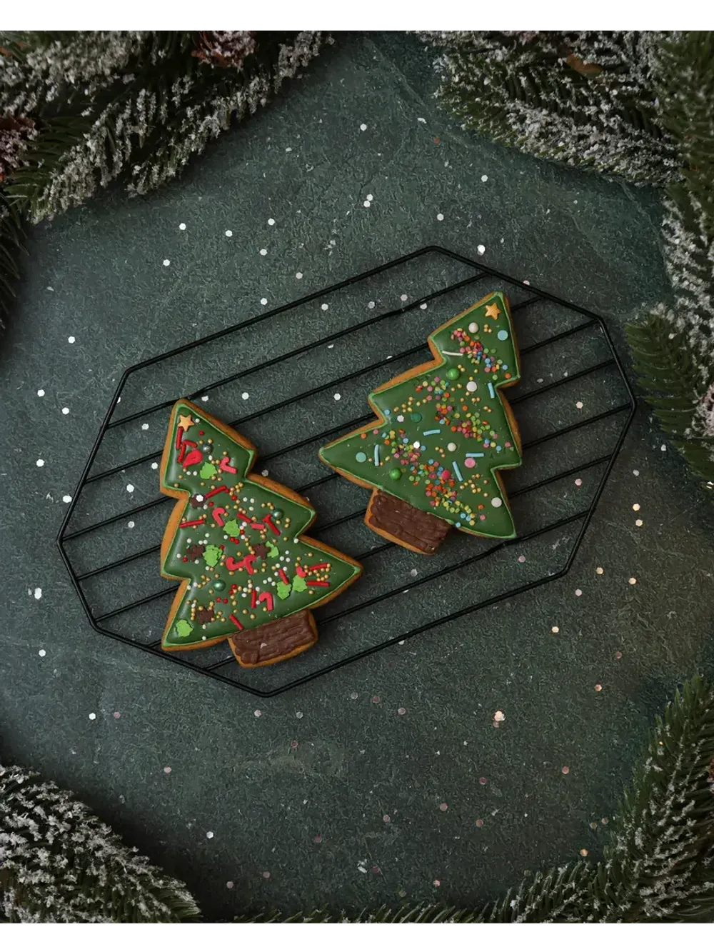 Имбирные пряники макси "Елочки" 10 шт. Имбирные пряники макси "Елочки" 10 шт.