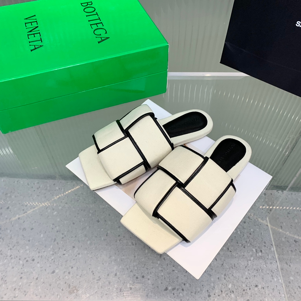 Bottega Veneta Patch Flat Mule