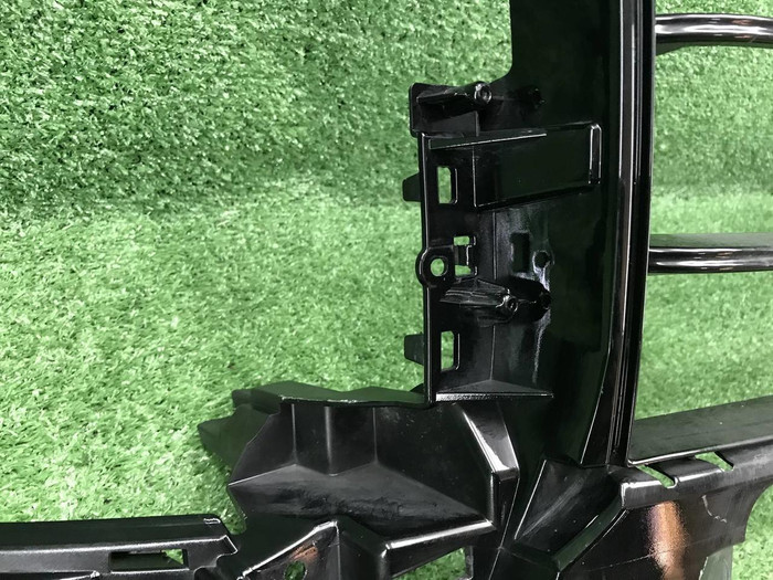 Решетка переднего бампера Porsche Cayenne 3 17-23