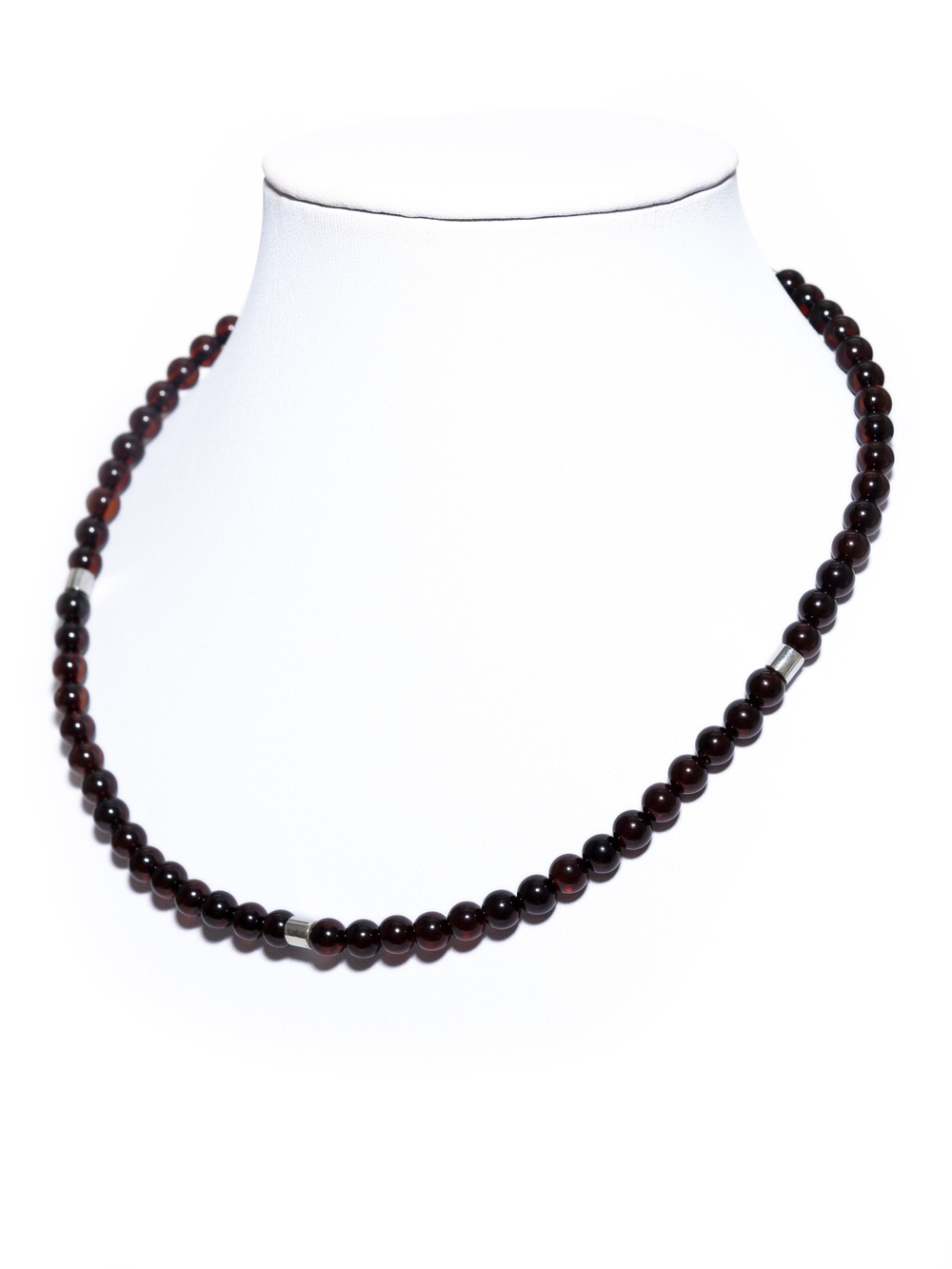 Чокер из серебра 925 и цельного янтаря, длина 39-42 см. Чокер ручной работы из Калининграда