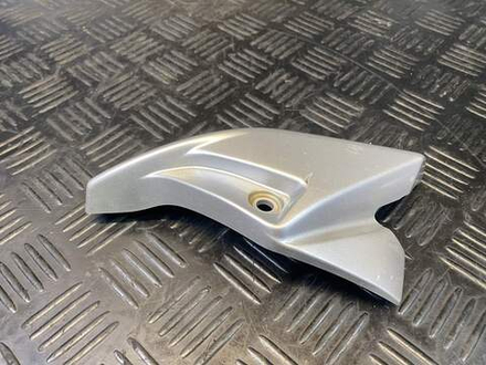 Пластик фары правый Suzuki GSR400 (GK7DA) 51814-44G0