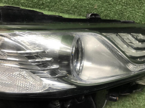 Фара правая Toyota Camry xv70 (2020-н.в.) LED
