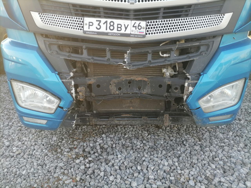 Foton AUMAN 4x2 Седельный тягач EST A 1846 AMT (Дизельный, 11,8 л, АТ, 470 л.с.)