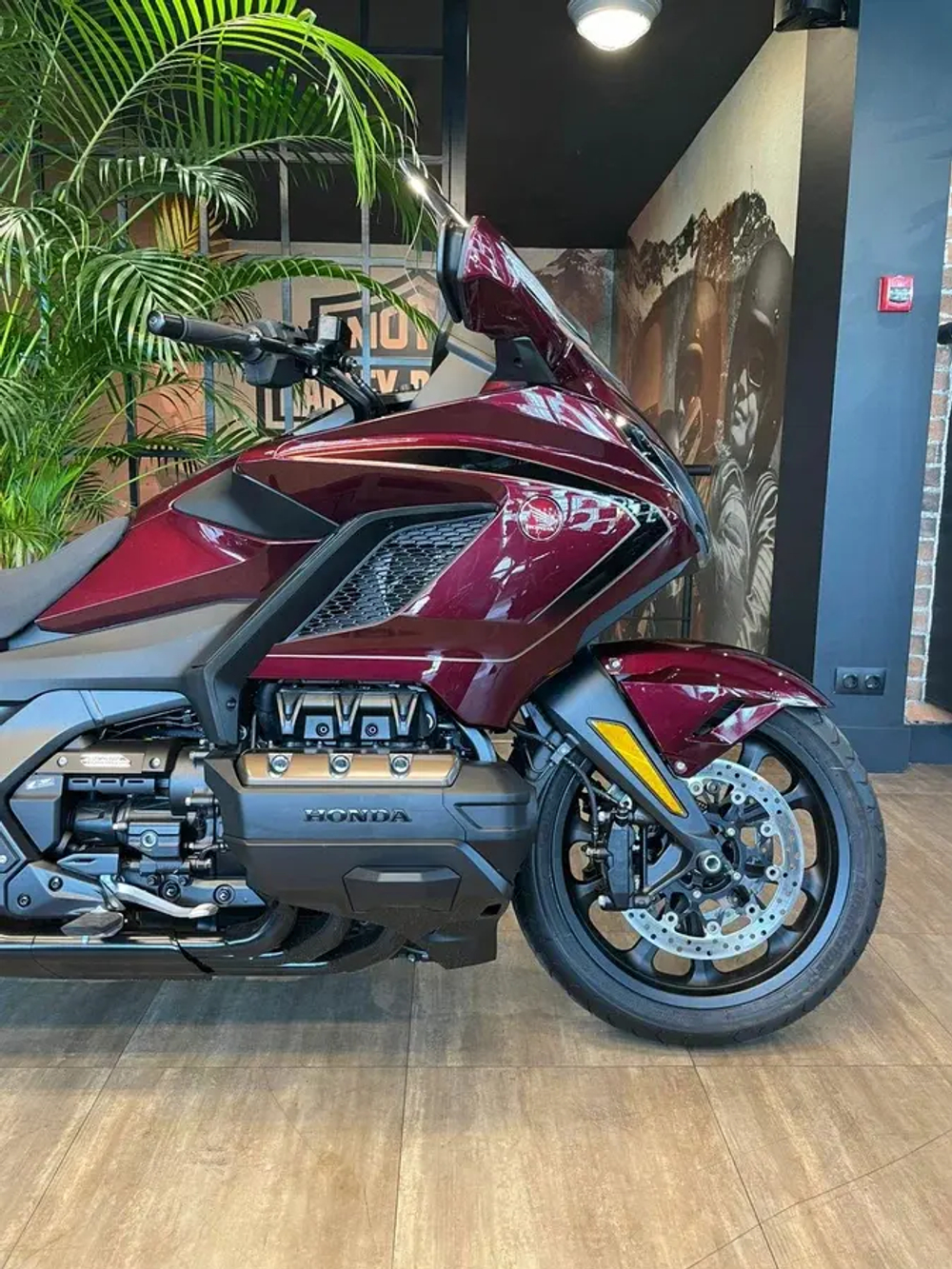Honda GL1800 Gold Wing Tour 50th Anniversary