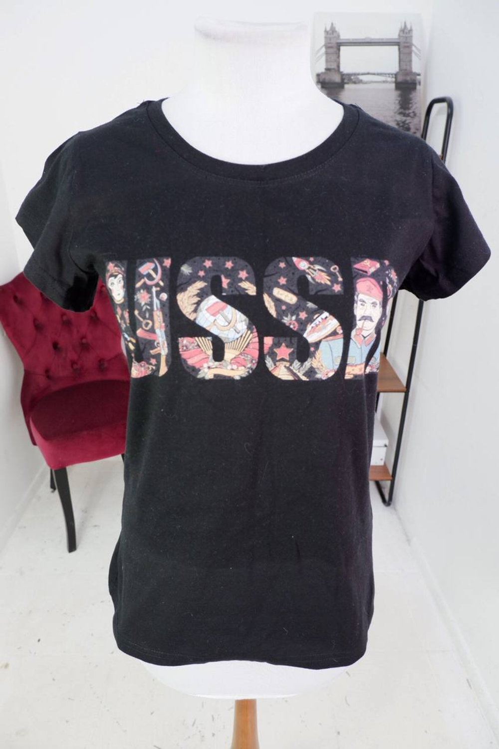 Футболка с принтом базовая, маркировка XL, визуально на 50 размер