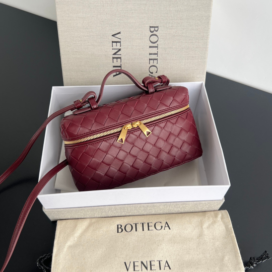 Bottega Veneta Bang Bang Vanity Case