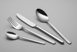 Набор столовых приборов 16 предметов на 4 персоны Sola Gallery