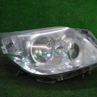 Фара правая Toyota Land Cruiser Prado 150 (2009-2013) галоген