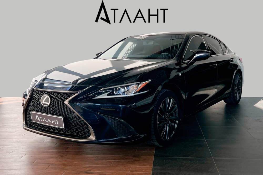 Lexus ES250, 2020 год