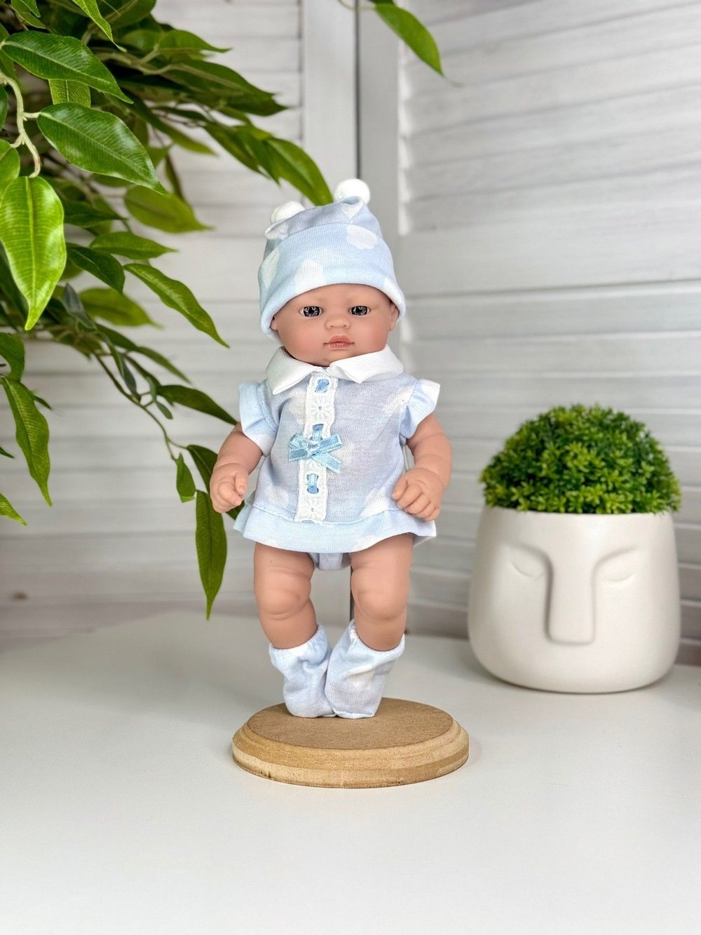 Кукла Berbesa виниловая 27см (2510A7)