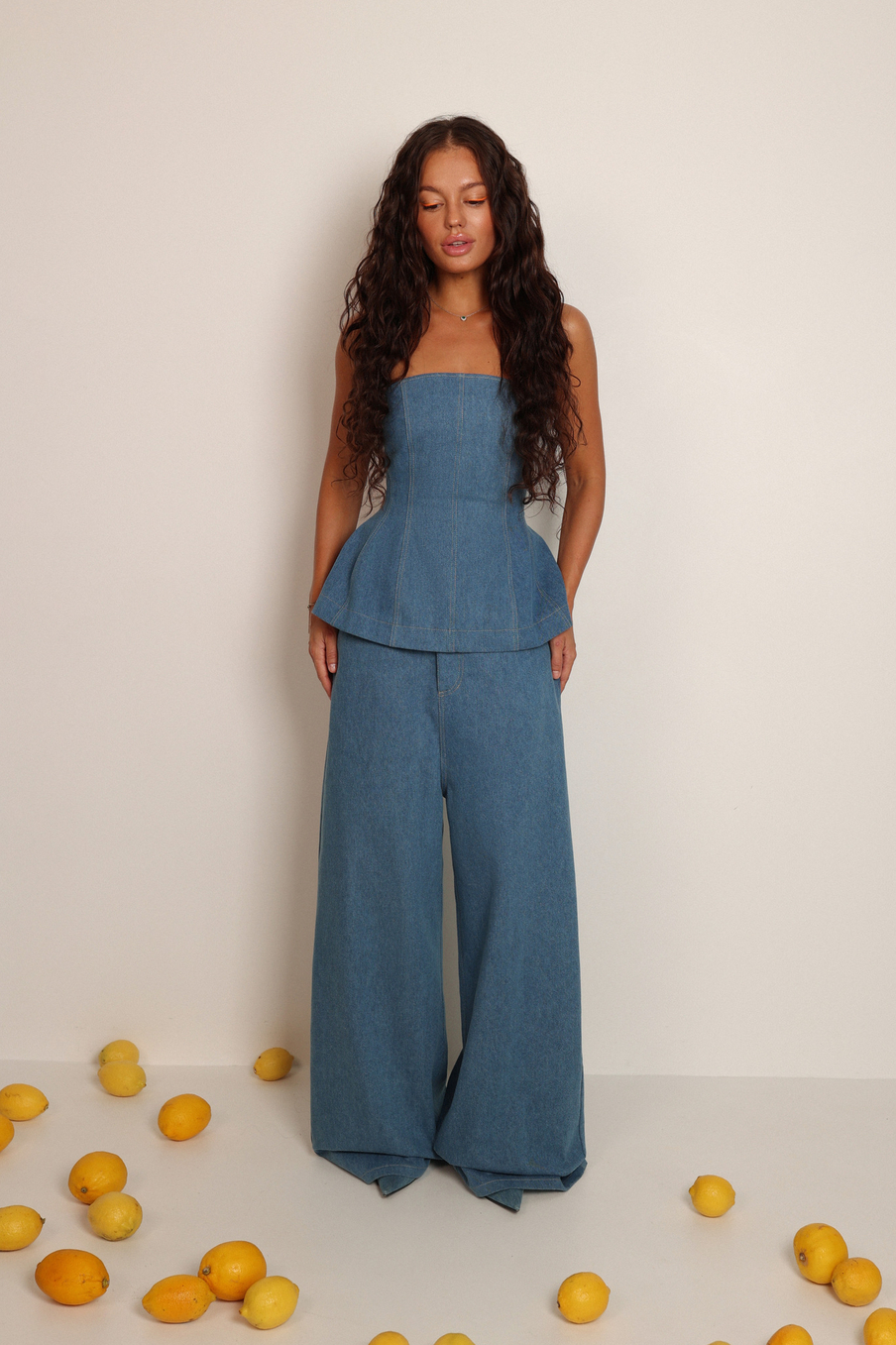 Топ-корсет из денима