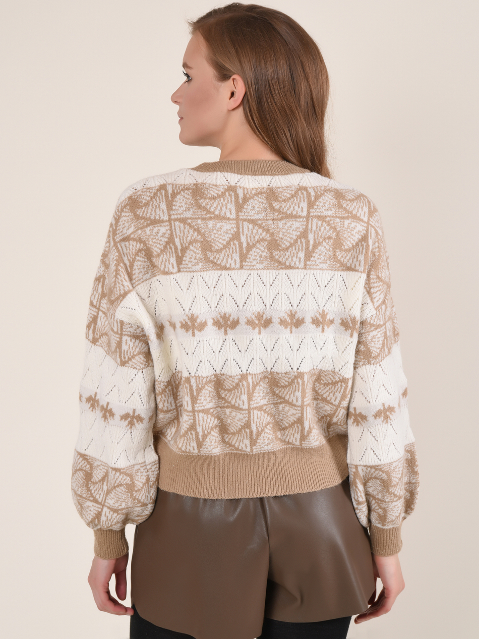 Свитер женский