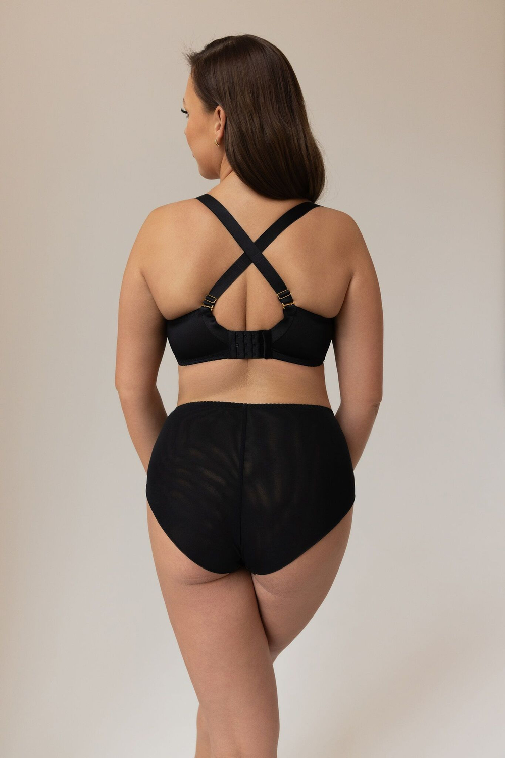 Бюстгальтер plus size с декоративными бретелями (Размер: 70K) (Цвет: черный)