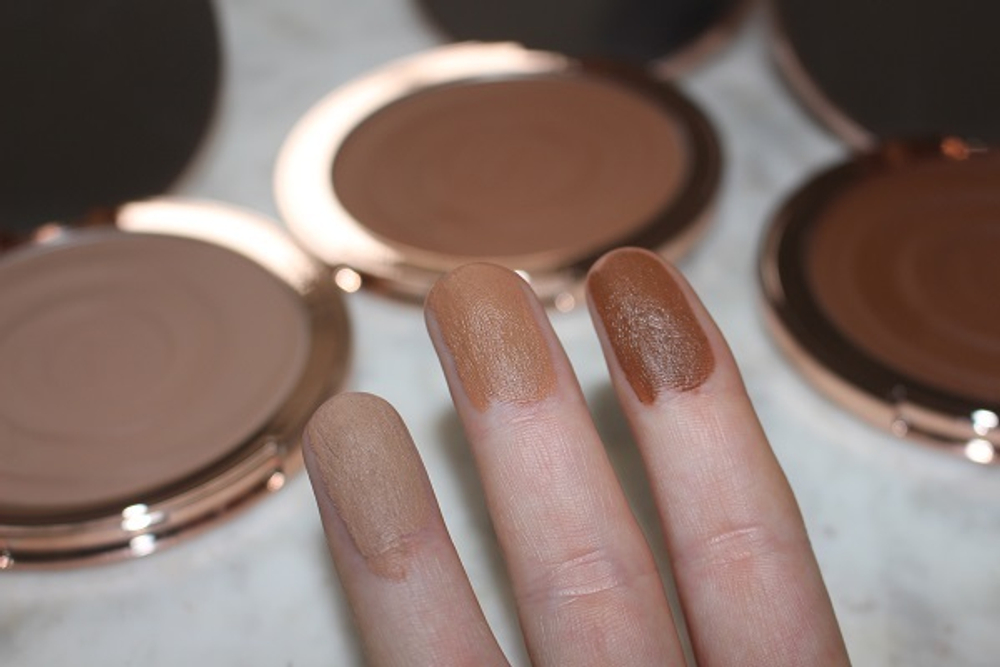 Charlotte Tilbury Beautiful Skin Sun-Kissed Glow Bronzer